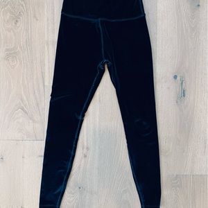 Beyond Yoga Velvet Leggings